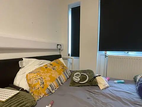 LavenderBuxton online show from January 31, 2025, 12:51 pm