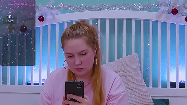 Ellie Wellie online show from January 4, 2025, 6:30 pm