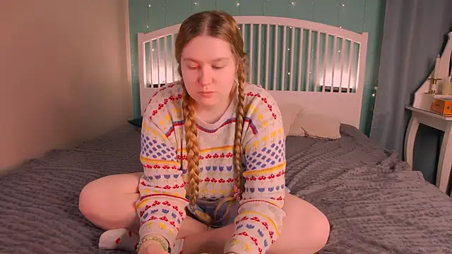 Ellie Wellie online show from November 16, 2025, 7:41 pm