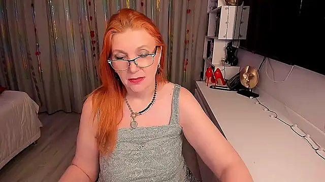 Fire-Fox-One online show from March 12, 2025, 7:49 pm