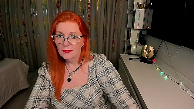 Fire-Fox-One online show from March 14, 2025, 4:51 pm