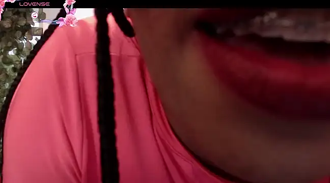 Snapshot of AmyBriiggs chatting on February 16, 2025, 11:49 am AmyBriiggs online show from February 16, 2025, 11:49 am