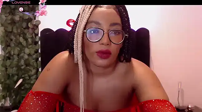 Snapshot of AmyBriiggs chatting on March 5, 2025, 5:18 am AmyBriiggs online show from March 5, 2025, 5:18 am