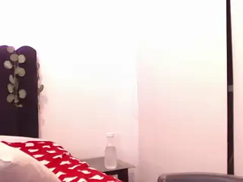 Snapshot of AmyBriiggs chatting on September 11, 2025, 5:51 am AmyBriiggs online show from September 11, 2025, 5:51 am