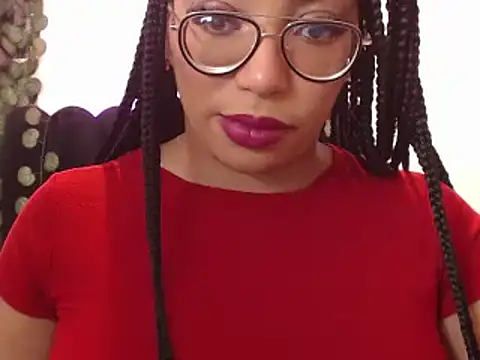 Snapshot of AmyBriiggs chatting on November 3, 2025, 3:08 am AmyBriiggs online show from November 3, 2025, 3:08 am