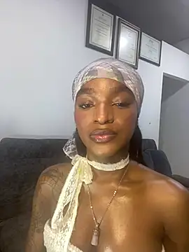 Zizi-campbel online show from March 8, 2025, 10:00 am