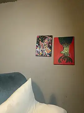 Zizi-campbel online show from February 23, 2026, 1:41 pm