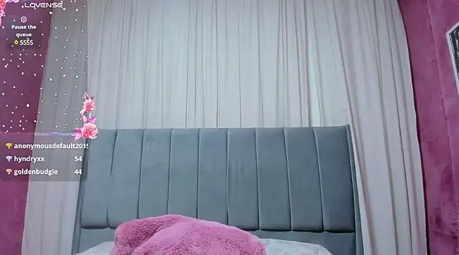 Maddy bennet online show from December 29, 2024, 11:29 pm