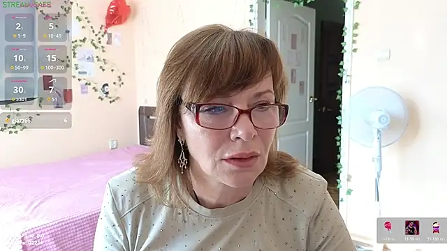 Miss Moren online show from July 24, 2026, 4:10 am