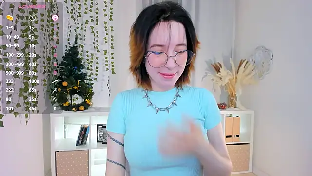 Snapshot of lilithlunna chatting on January 4, 2025, 10:24 pm lilithlunna online show from January 4, 2025, 10:24 pm