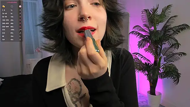 Snapshot of lilithlunna chatting on February 2, 2025, 4:59 am lilithlunna online show from February 2, 2025, 4:59 am