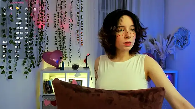 Snapshot of lilithlunna chatting on February 15, 2025, 9:59 pm lilithlunna online show from February 15, 2025, 9:59 pm