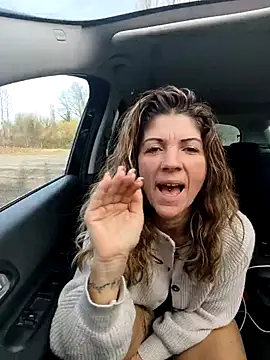 sansan2411 online show from February 4, 2026, 10:21 am