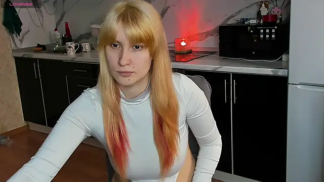 Sweet white chocolate online show from February 24, 2026, 8:23 am