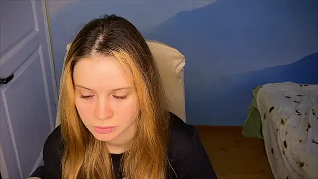 Snapshot of IlonaMurf chatting on September 12, 2025, 6:13 am IlonaMurf online show from September 12, 2025, 6:13 am