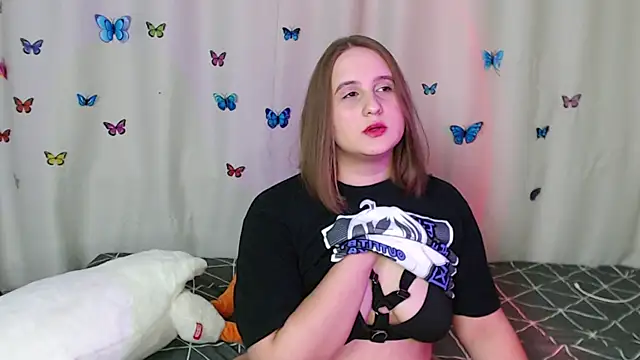 Phantommira online show from February 25, 2025, 9:13 pm