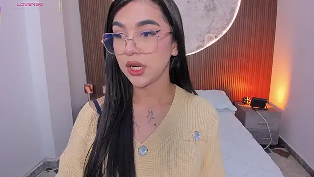 RoseCassie online show from March 23, 2026, 12:53 pm
