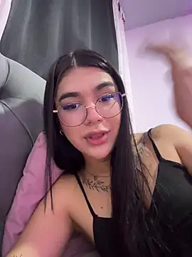 RoseCassie online show from May 24, 2026, 1:21 am