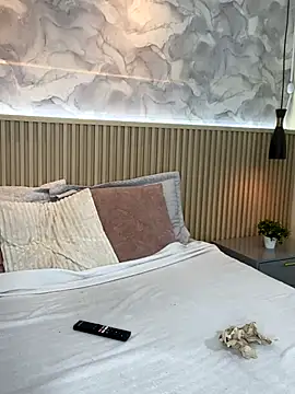 AinaraJimenez online show from November 30, 2025, 6:23 pm