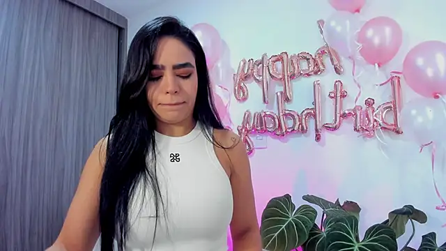 Sara Leblanc online show from November 12, 2025, 2:17 pm