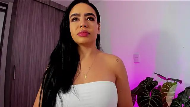 Sara Leblanc online show from March 6, 2026, 2:57 pm