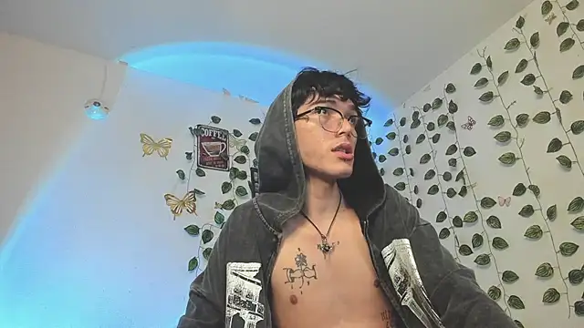 skinny dann online show from February 11, 2025, 1:20 am