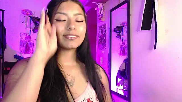 Snapshot of Katta_ossa chatting on December 15, 2025, 11:53 pm Katta ossa online show from December 15, 2025, 11:53 pm