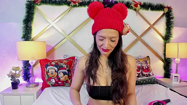 AmyRox  online show from December 17, 2025, 11:49 am