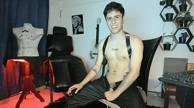 Antonello Vannucci online show from February 26, 2025, 12:38 am