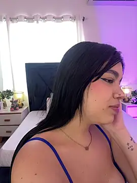 Snapshot of Lily_Woodz chatting on June 4, 2026, 7:09 pm Lily Woodz online show from June 4, 2026, 7:09 pm