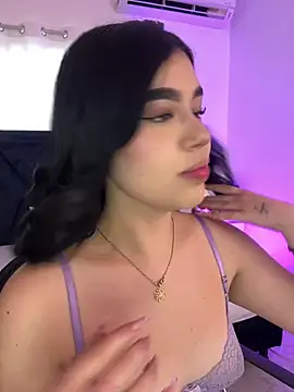 Snapshot of Lily_Woodz chatting on July 11, 2026, 7:05 pm Lily Woodz online show from July 11, 2026, 7:05 pm