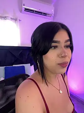 Snapshot of Lily_Woodz chatting on July 23, 2026, 7:12 pm Lily Woodz online show from July 23, 2026, 7:12 pm