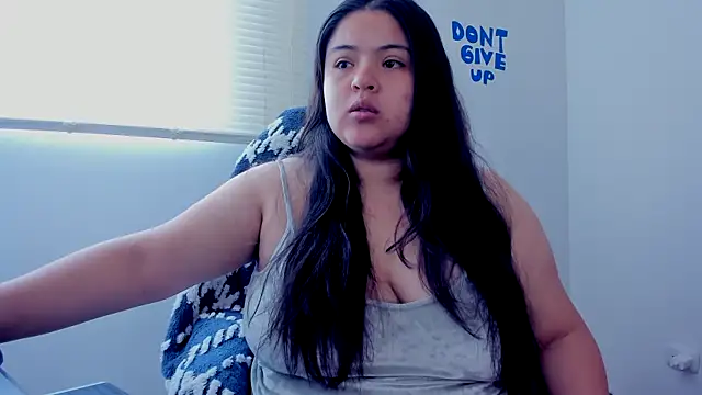 lizzie c online show from November 11, 2025, 9:04 pm