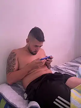 miia-liiam online show from January 14, 2025, 3:15 pm