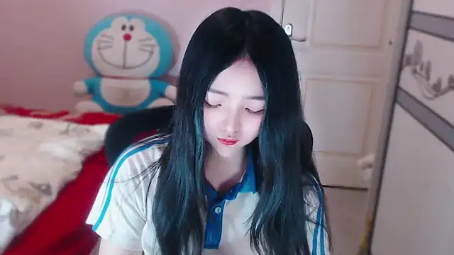 xiao-xiao-D online show from February 15, 2026, 5:37 am