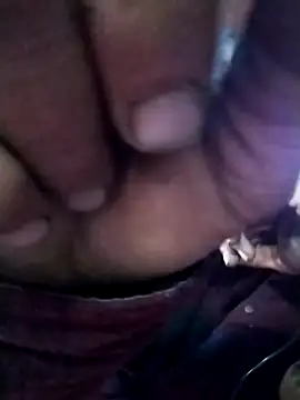 dulcedeseo13 online show from December 1, 2025, 4:45 pm