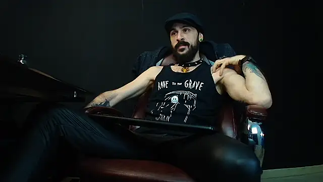 Snapshot of AxelColton chatting on January 26, 2025, 6:07 am AxelColton online show from January 26, 2025, 6:07 am