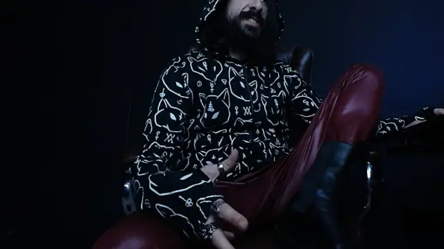 Snapshot of AxelColton chatting on March 6, 2025, 12:09 pm AxelColton online show from March 6, 2025, 12:09 pm