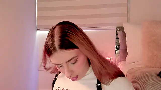 Snapshot of Alissonroses chatting on March 31, 2026, 7:36 pm Alissonroses online show from March 31, 2026, 7:36 pm