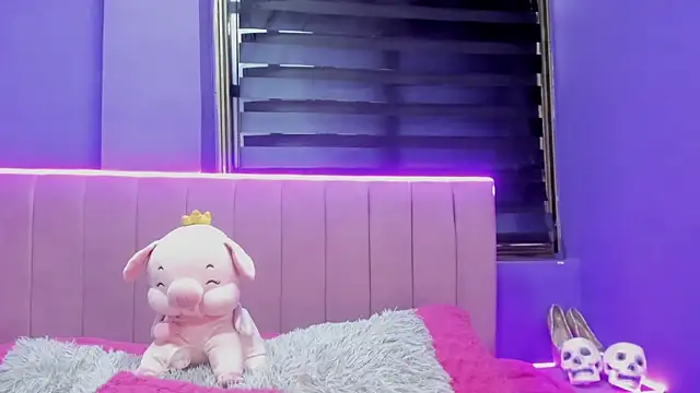 CintiaWalker online show from March 13, 2026, 1:07 pm