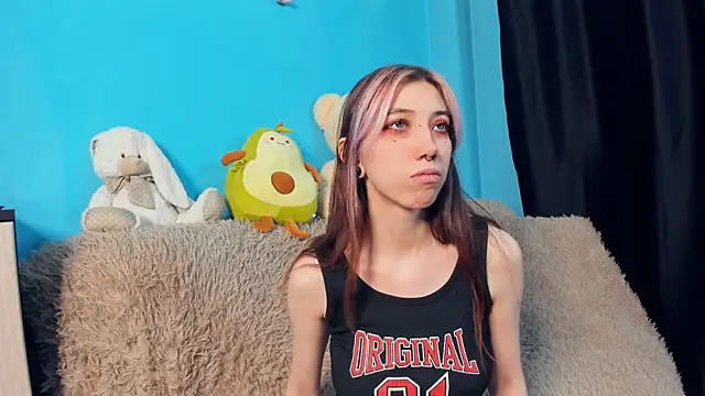 Snapshot of _Mindy_ chatting on December 24, 2024, 6:44 am Mindy online show from December 24, 2024, 6:44 am