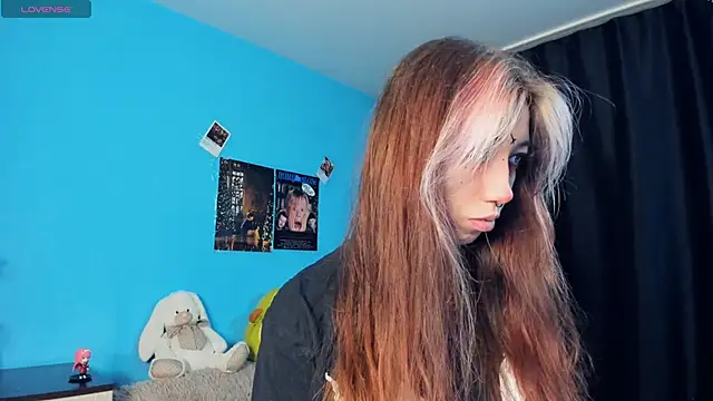 Snapshot of _Mindy_ chatting on December 31, 2024, 1:26 am Mindy online show from December 31, 2024, 1:26 am