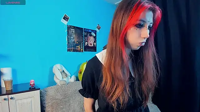 Snapshot of _Mindy_ chatting on January 5, 2025, 12:31 am Mindy online show from January 5, 2025, 12:31 am