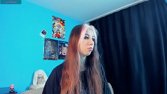 Snapshot of _Mindy_ chatting on January 12, 2025, 2:35 am Mindy online show from January 12, 2025, 2:35 am