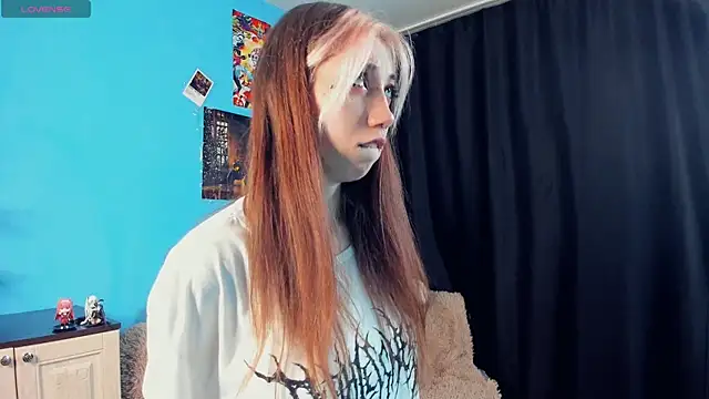 Snapshot of _Mindy_ chatting on January 18, 2025, 12:46 am Mindy online show from January 18, 2025, 12:46 am