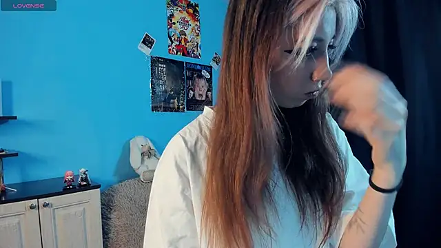 Snapshot of _Mindy_ chatting on January 22, 2025, 3:20 am Mindy online show from January 22, 2025, 3:20 am