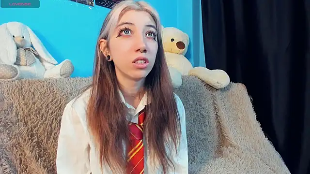 Snapshot of _Mindy_ chatting on January 25, 2025, 4:13 am Mindy online show from January 25, 2025, 4:13 am