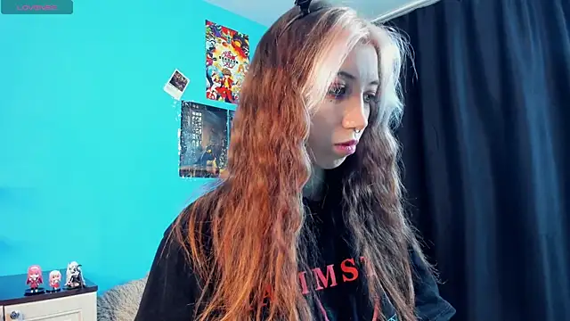 Snapshot of _Mindy_ chatting on February 5, 2025, 2:51 am Mindy online show from February 5, 2025, 2:51 am