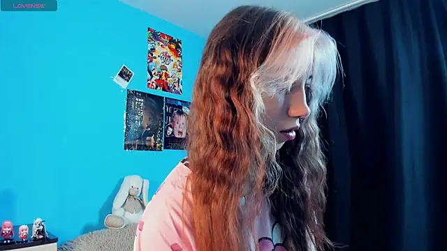 Snapshot of _Mindy_ chatting on February 6, 2025, 1:27 am Mindy online show from February 6, 2025, 1:27 am