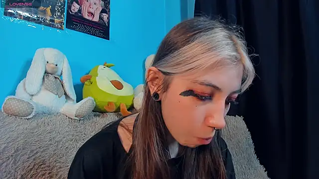 Snapshot of _Mindy_ chatting on February 18, 2025, 6:26 am Mindy online show from February 18, 2025, 6:26 am